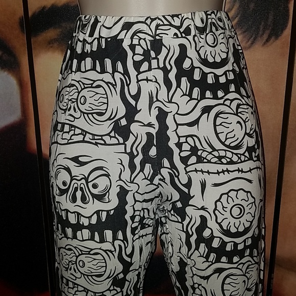 Sourpuss Melting Monster Kitchy Comic Con Halloween Creepy Ghoul Leggings - Picture 5 of 10